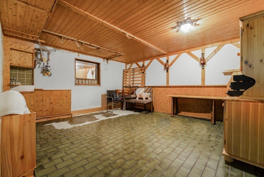 Partyraum im Keller Einfamilienhaus Bedburg